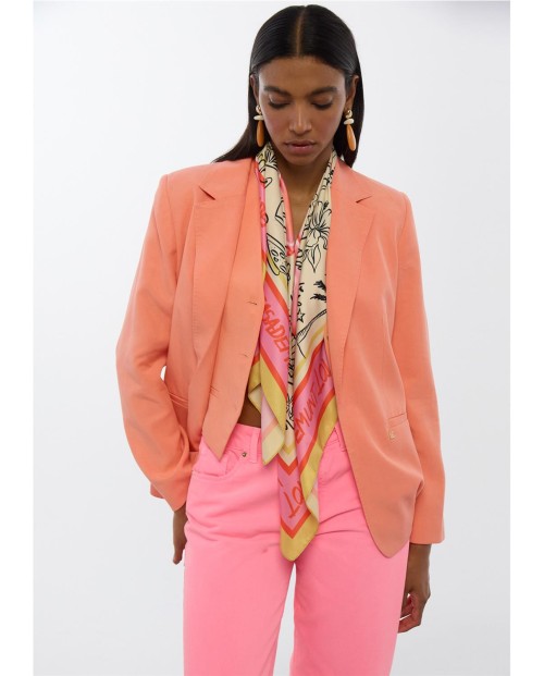 LOLA CASADEMUNT AMERICANA DE MUJER CORAL