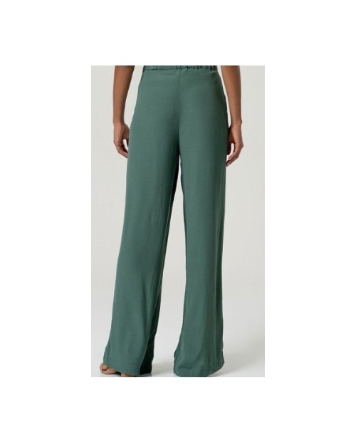 PANTALON RECTO PINZAS CON BOLSILLOS