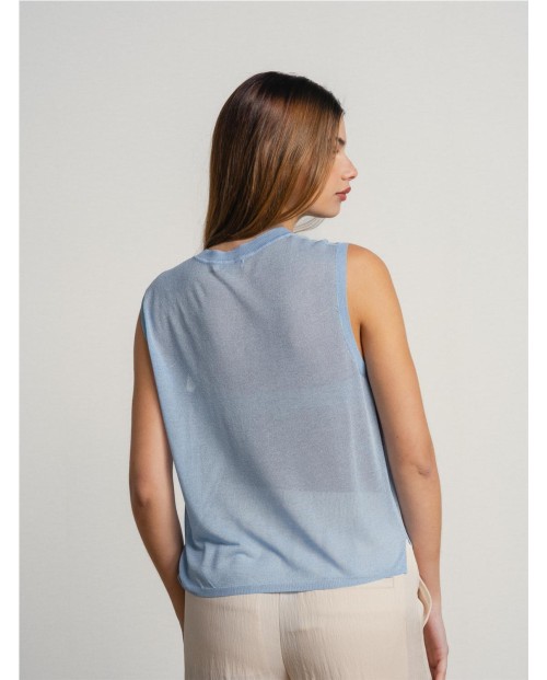 CAMISOLA SIN MANGAS CON ESCOTE EN V Y DETALLES TRANSPARENTES. 2