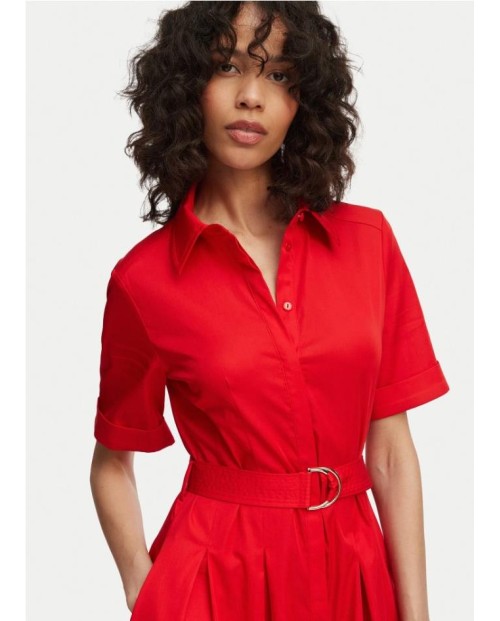 VESTIDO ROJO CON CINTURÓN