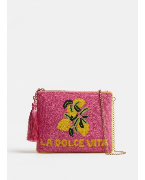 BOLSO CLUTCH EN FUCSIA CIERRE DE CREMALLERA, ASA DE CADENA DORADA
