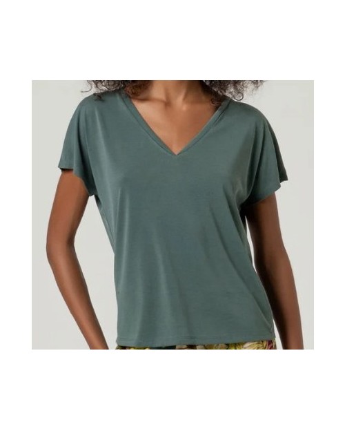 CAMISETA BASICA SUELTA ESCOTE EN V
