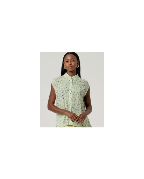 BLUSA ESTAMPADA SIN MANGAS