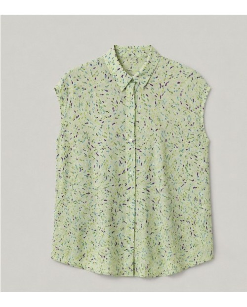 BLUSA ESTAMPADA SIN MANGAS