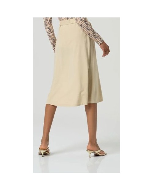 FALDA ELEGANTE CORTE MIDI CON ABERTURA