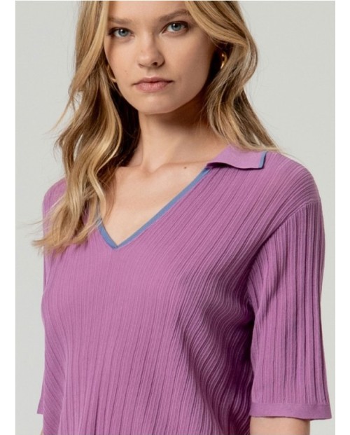 POLO LILA MUJER PUNTO CANALÉ ESCOTE DE PICO MANGA CORTA