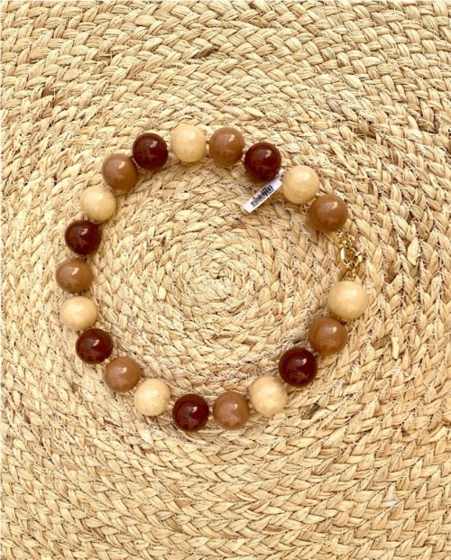SHANKARA COLLAR BOLAS GRANDES DE RESINA