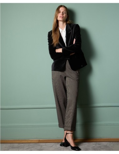 PANTALON RECTO SURKANA ESTAMPADO EN PATA DE GALLO