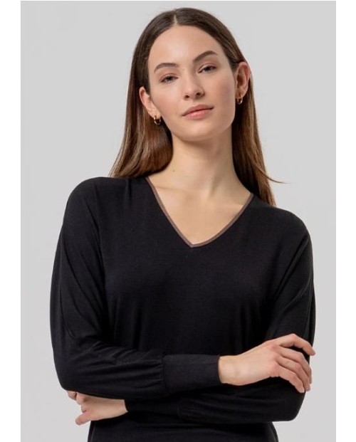 CAMISETA SURKANA DE CUELLO PICO DE BAMBÚ
