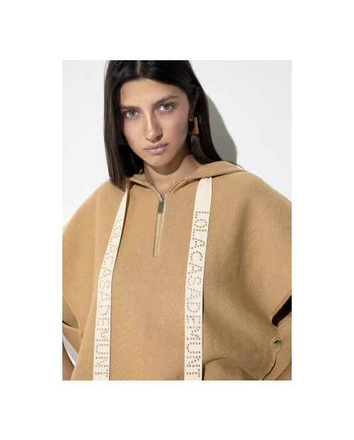 LOLA CASADEMUNT CAPA DE MUJER CAMEL